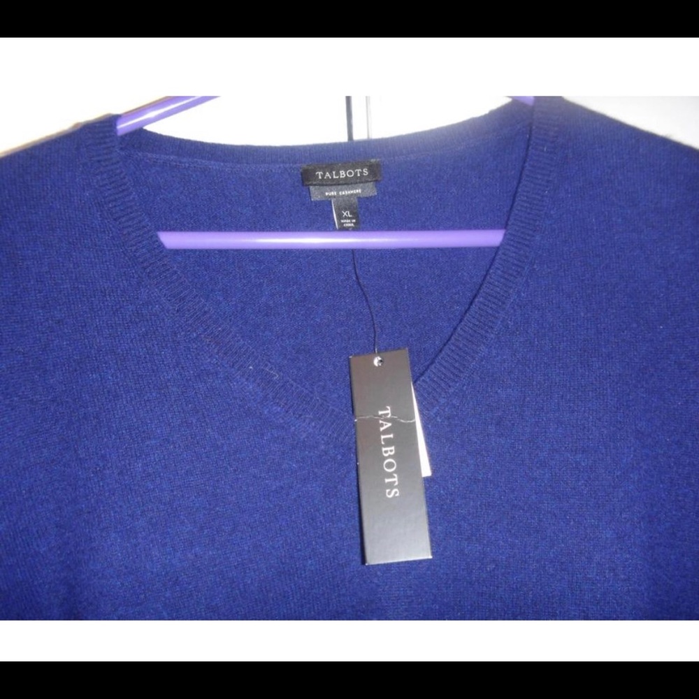 NWT Cashmere V Neck Sweater.  Royal Blue in Color